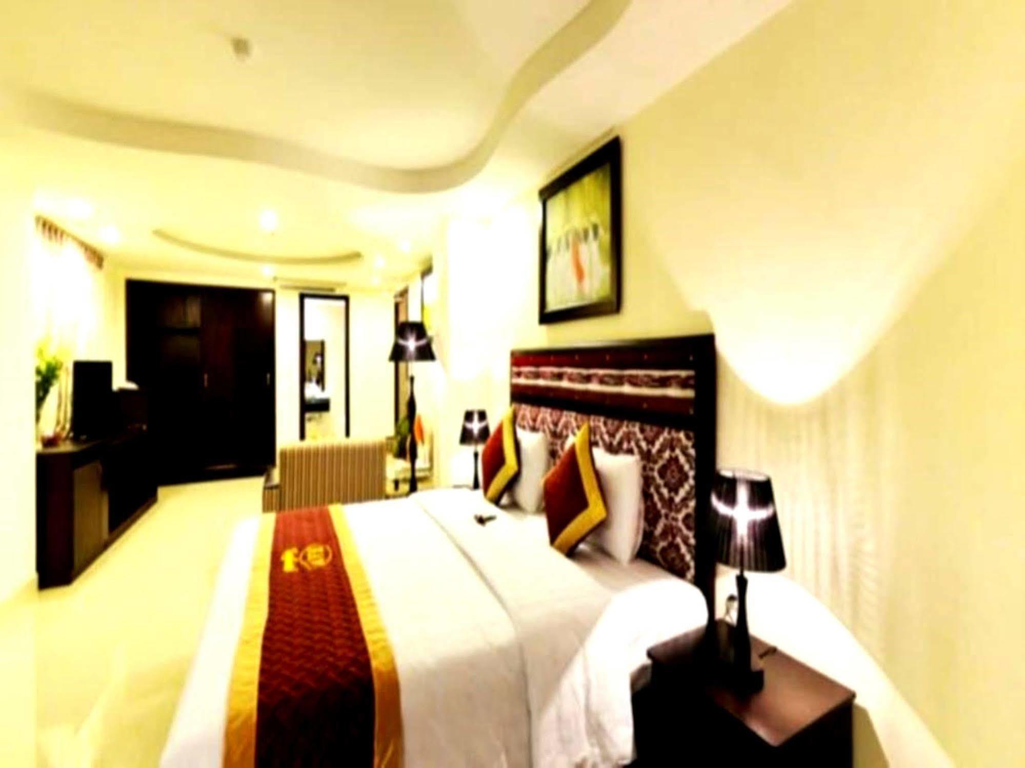 Kay Hotel Da Nang - Near Dragon Bridge Exterior foto